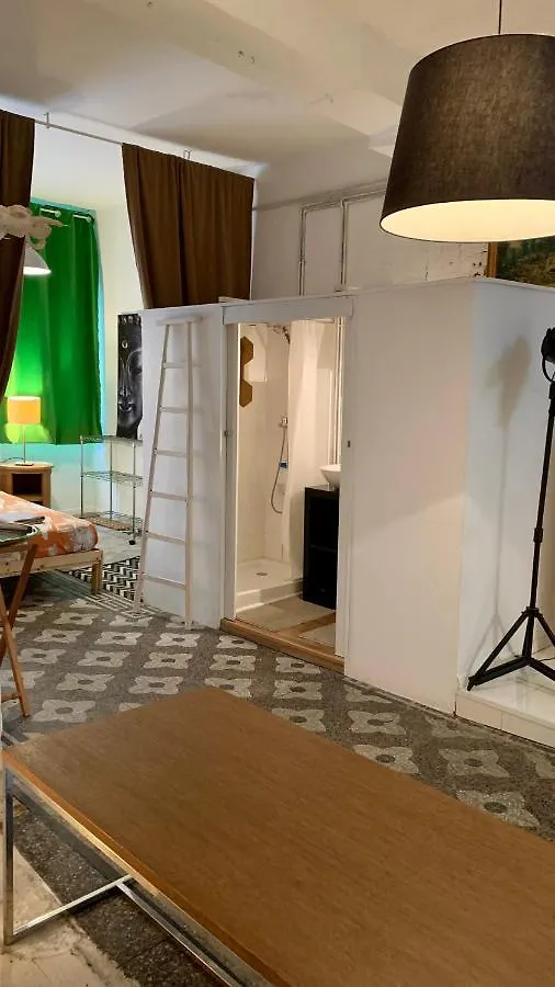 Habitacion Loft Casco Viejo Bilbao Rum i privatbostad
